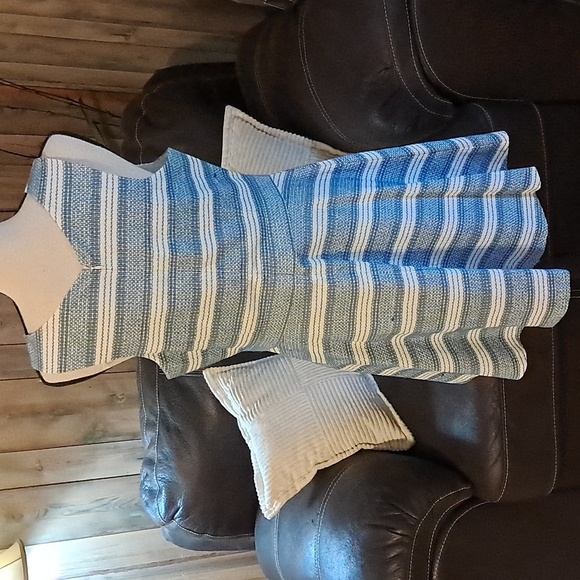 CeCe By Cynthia Steffee Blue and White Striped Dress Women's Size 12 - Picture 4 of 9